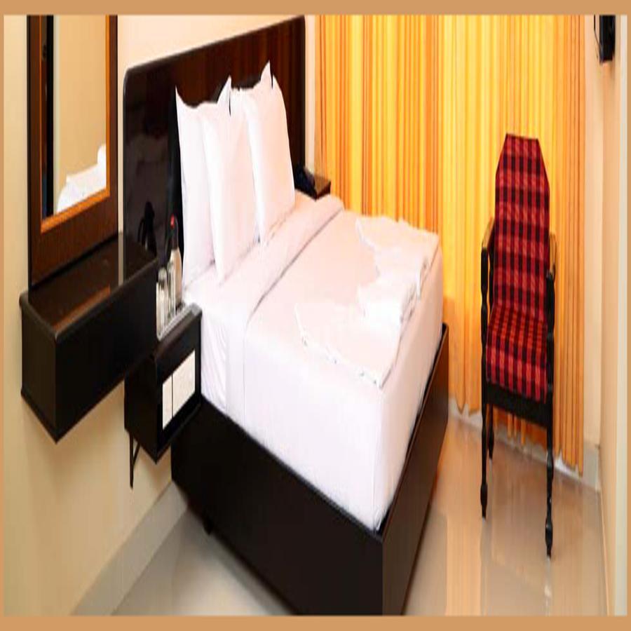 Hotel Sridevi Kanyakumari Exterior foto